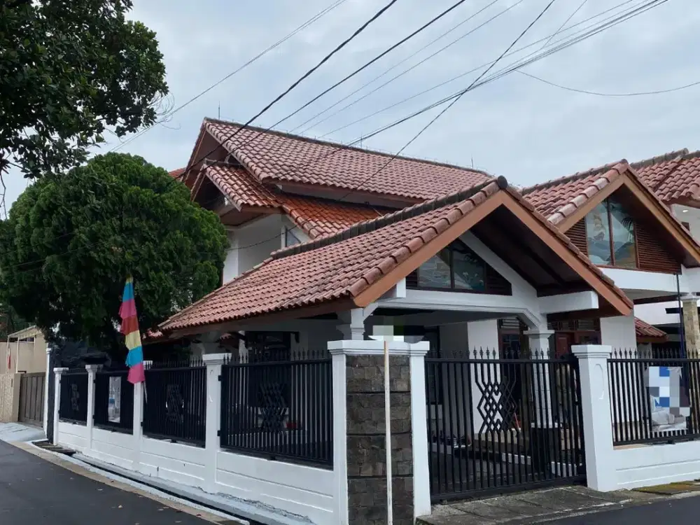 Sewa Rumah Luas Klasik di Antapani Sayap Sukanagara Cocok Hunian Juga Kantor