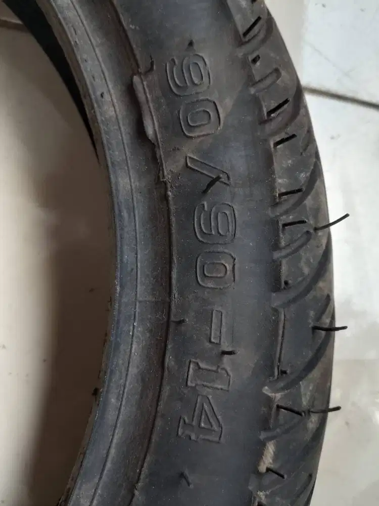 Jual Ban motor masih bagus