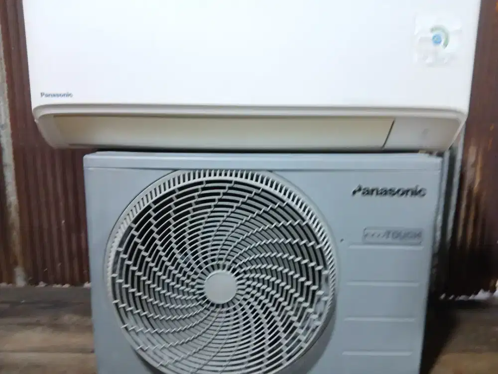DIJUAL AC BEKAS 1/2 PK GRATIS PASANG