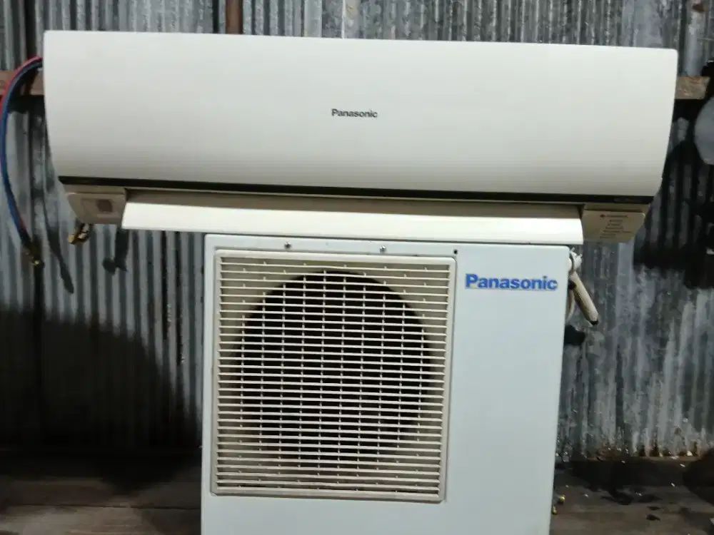 JUAL AC 1/2 PK BEKAS BERGARANSI