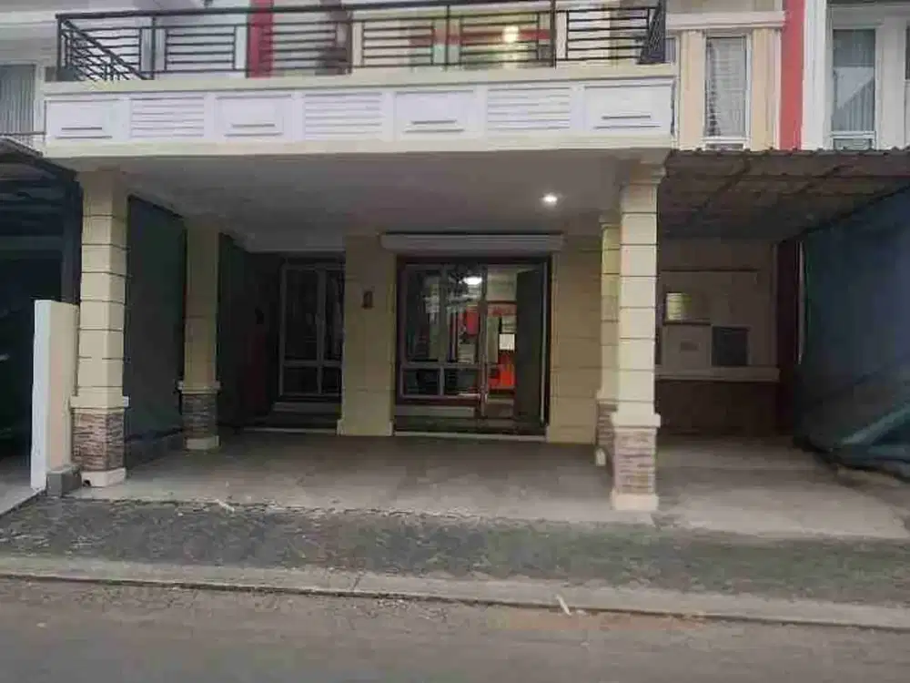 Rumah Siap Huni Free Kitchen dan Kabinet Depan Taman