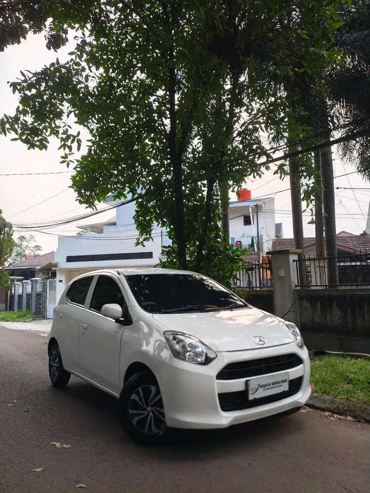 [CICILAN MURAHH] DP 5JT AYLA M 1.0 BENSIN AT 2015 PUTIH