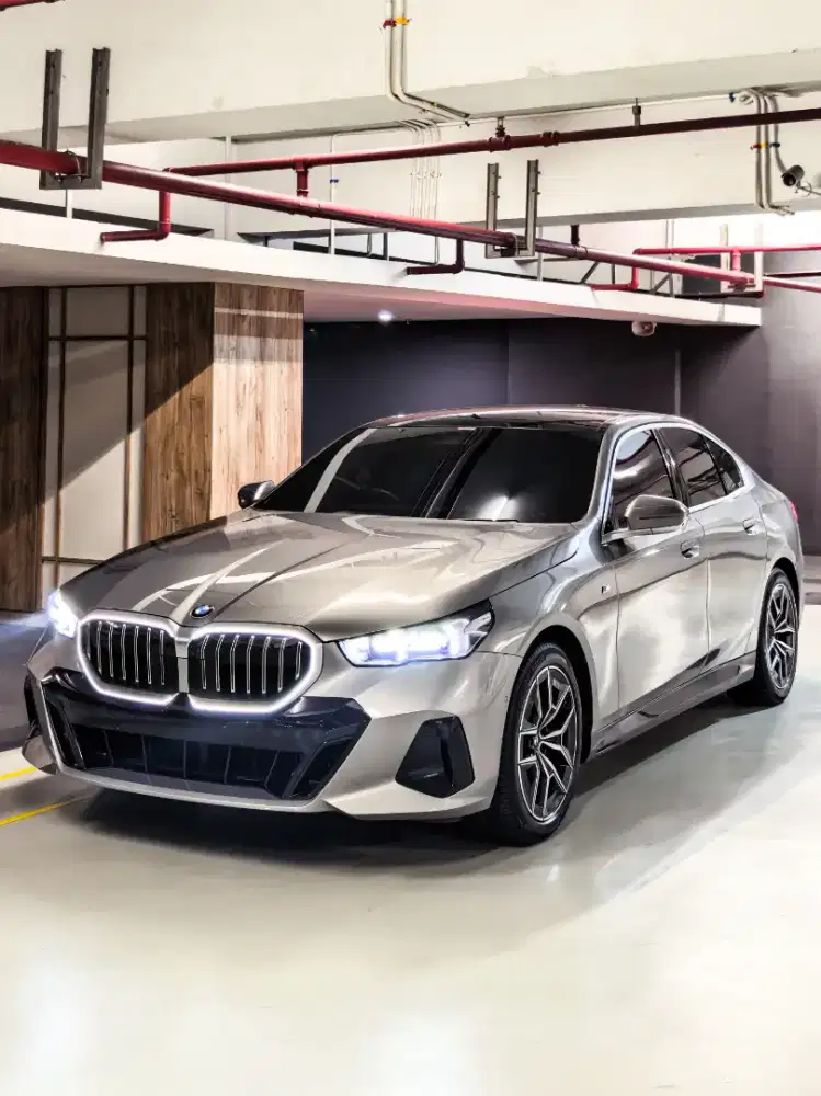 [Cash] BMW 520i Msport iDrive8