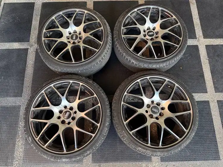 Jual cepat Murah aja - Velg Rising merk HSR ring 17 beserta ban nya !!