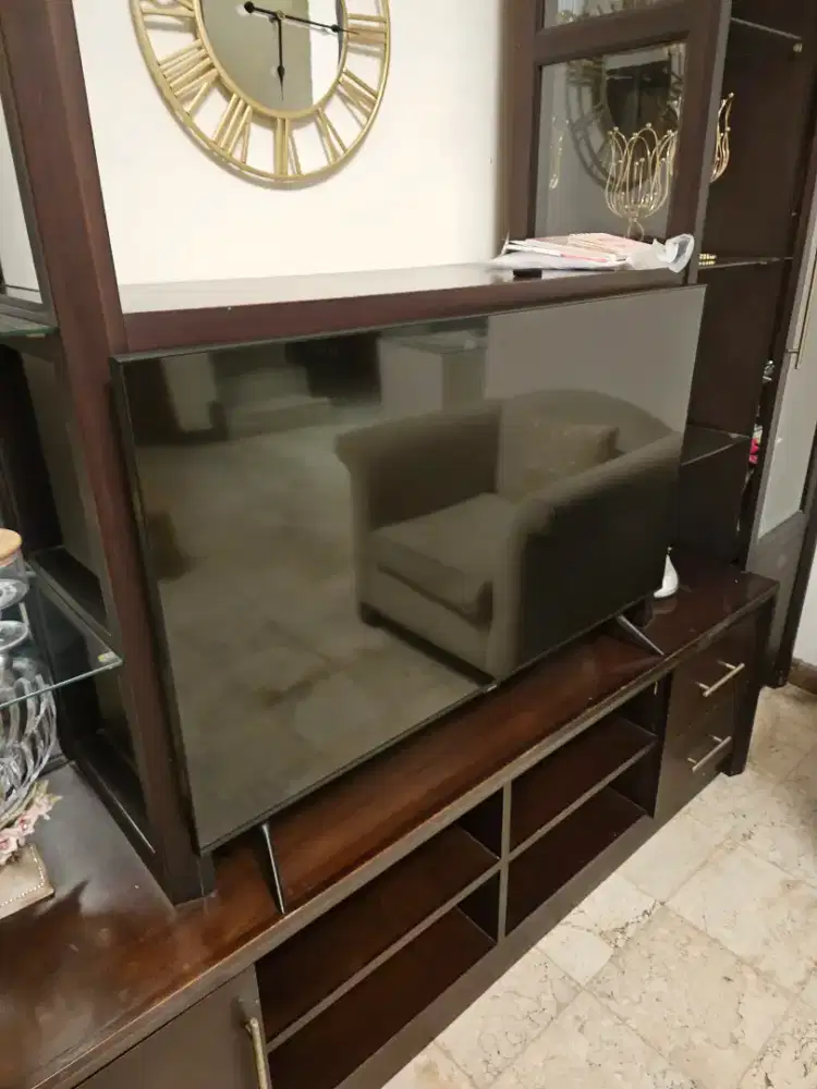 Tv samsung 50 inch TU8000