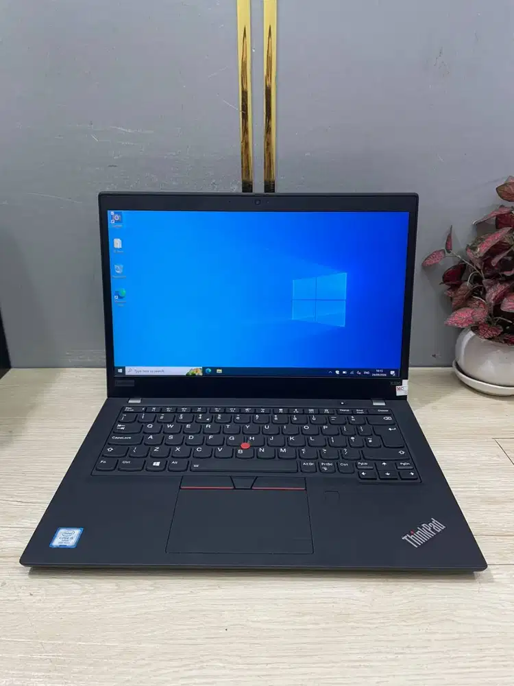 LENOVO THINKPAD X390 TOUCH CORE I5 GEN8 8/256 LAYAR 13.3 INCH *ET
