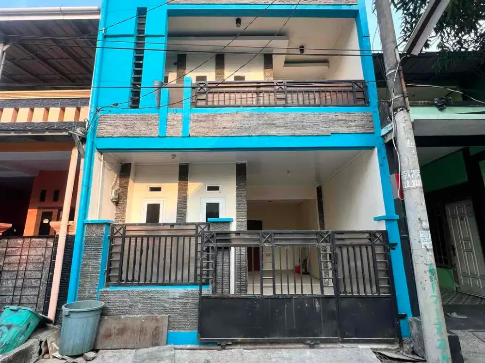 Dijual Rumah 2 Lantai Siap Huni di Villa Mutiara Gading 2 Karang Satria Bekasi