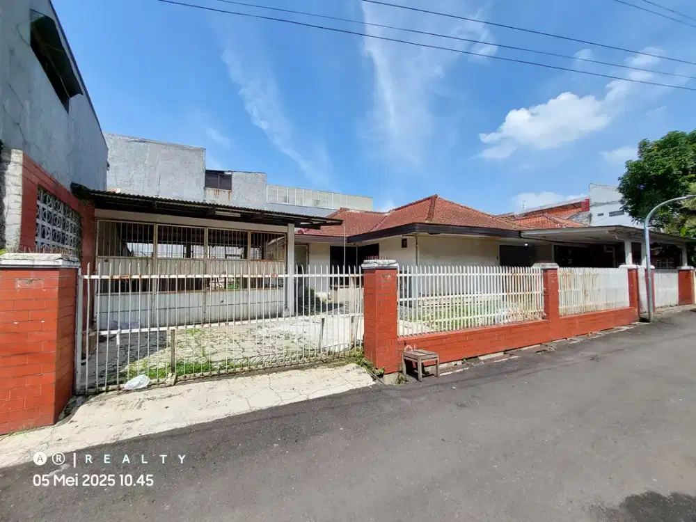 Rumah dijual hitung tanah di Geger kalong Setiabudi Ledeng
