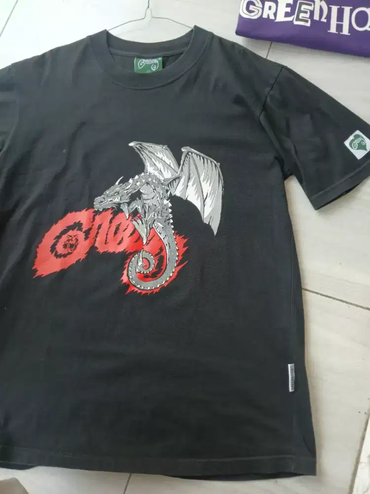 T-shirts Greenhood kualitas