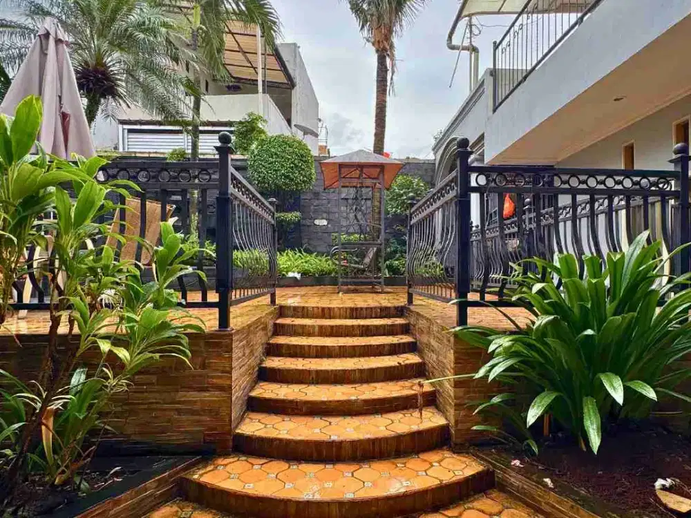 Dijual Rumah Mewah di Kramat Jati Jakarta Timur