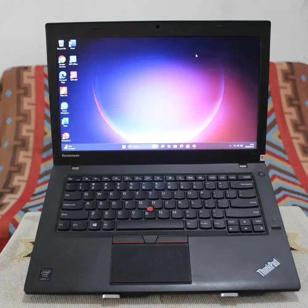 LENOVO THINKPAD T450 CORE i5 RAM 8GB SSD 256GB