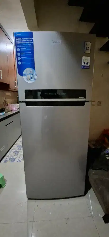 Midea Kulkas 2 Pintu Inverter 473 Liter