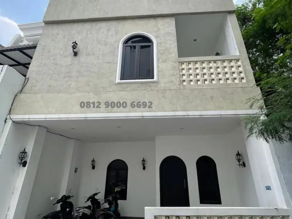 Jual Rumah cantik 3 Lantai Kaberaz Residence Jagakarsa Jakarta Selatan