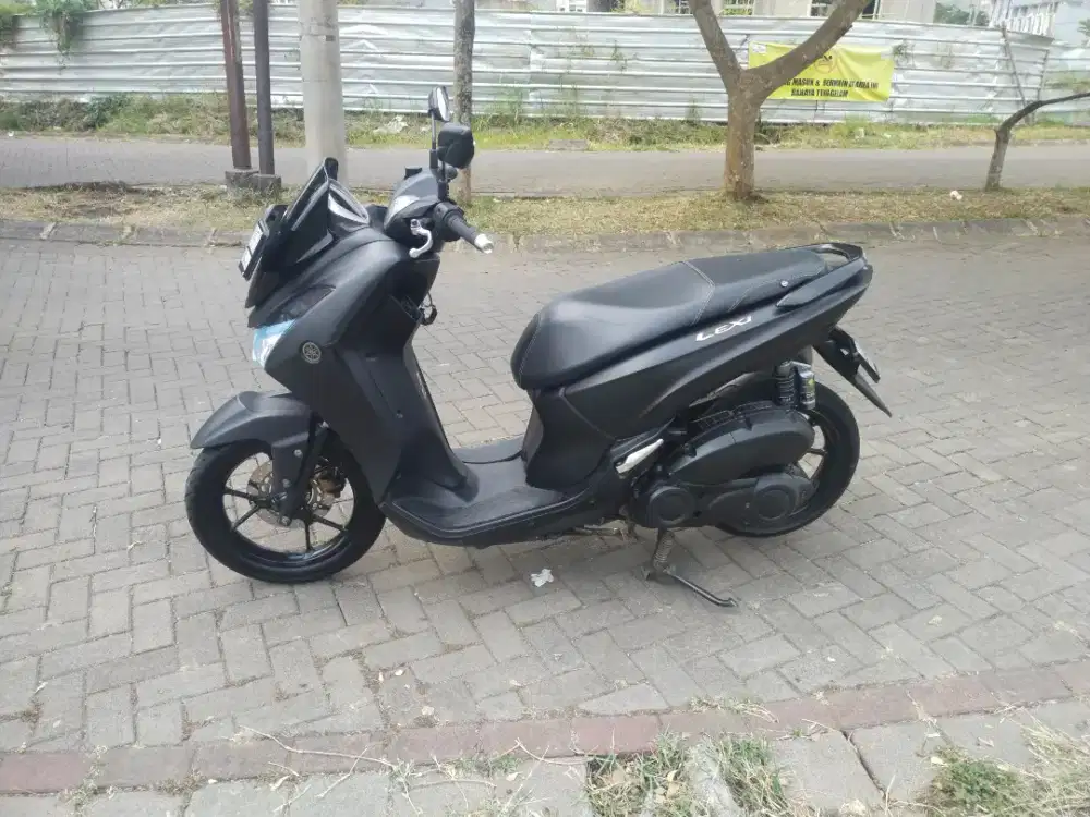 # JUAL CEPAT - YAMAHA LEXI 2020/2021 #