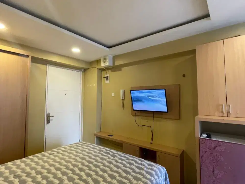 studio furnis apartemen bassura city ,jakarta