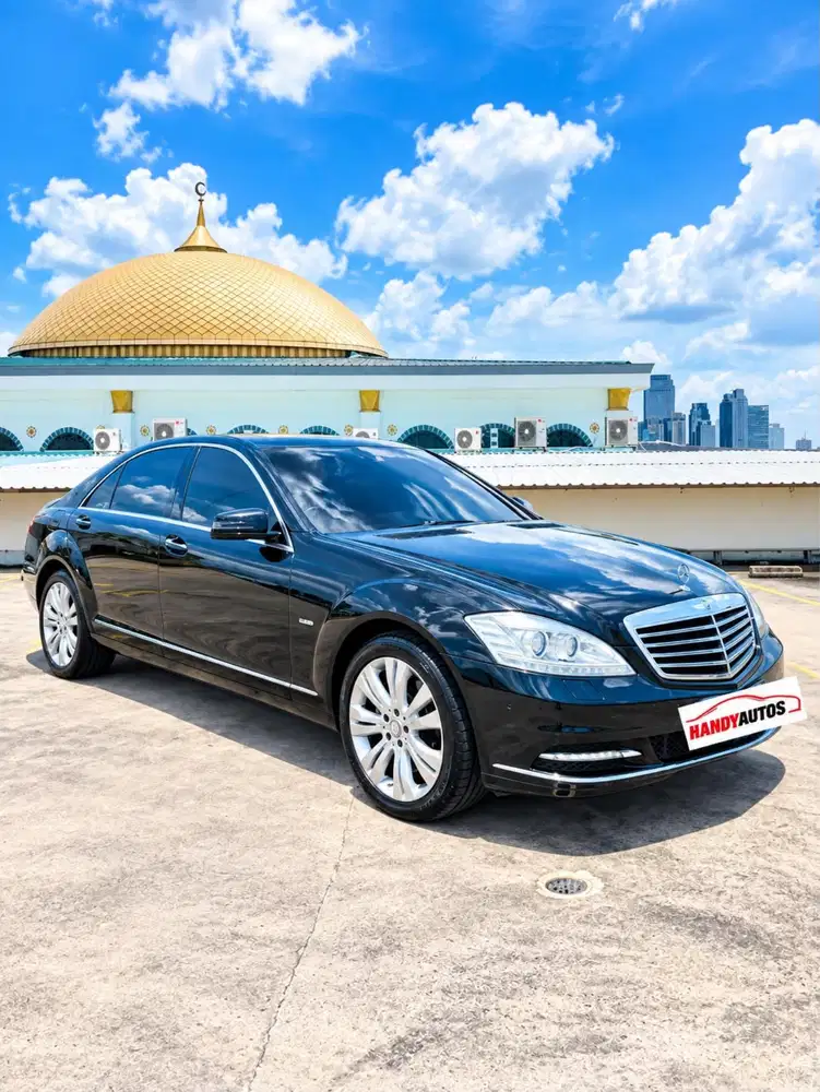 Mercedes Benz S350L Solitaire Facelift 2011 Automatic Hitam Metalik