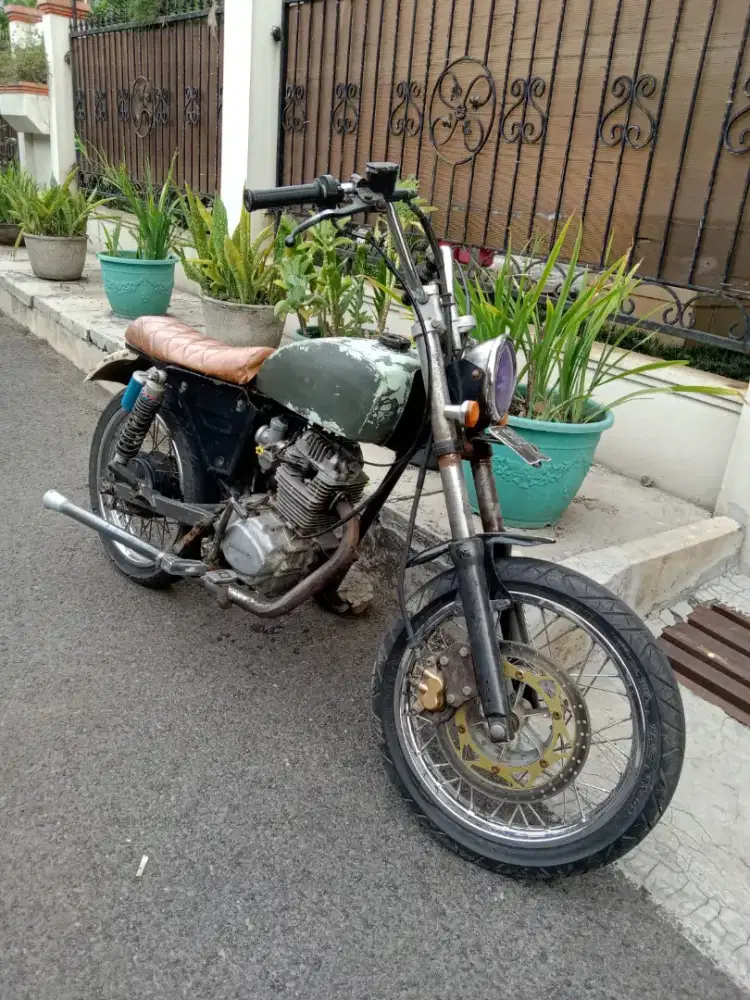 Motor costom bahan