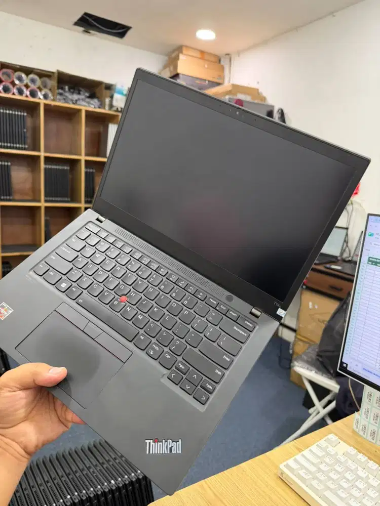 LENOVO THINKPAD T14S G2 RYZEN 5 5650U 16/256 LAYAR 14 INCH *WJ