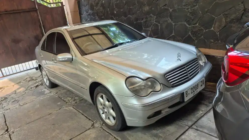 Benz c230 elegance built up