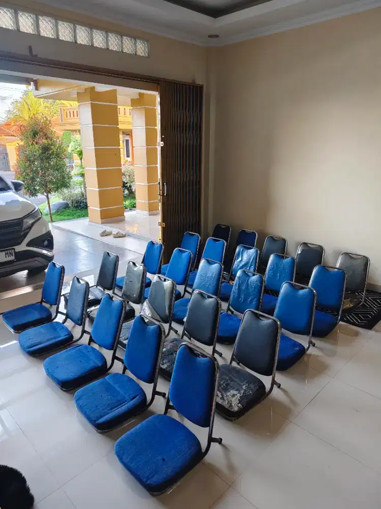 Kursi game gaming rental ps dan cafe lesehan