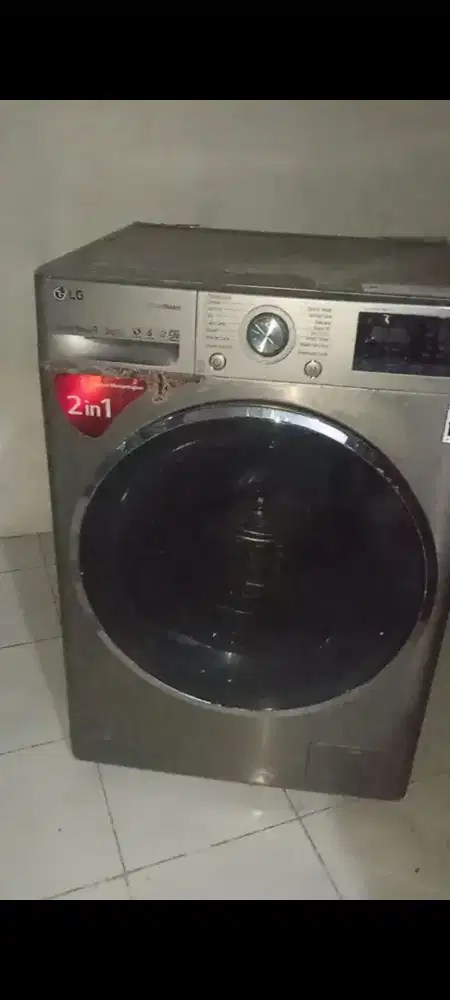 Mesin cuci  LG Front Loading 2 in 1 (Washer & Drye
