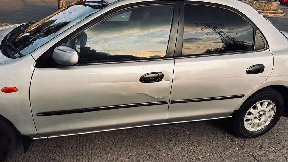 Mazda Familia 1998 Bensin