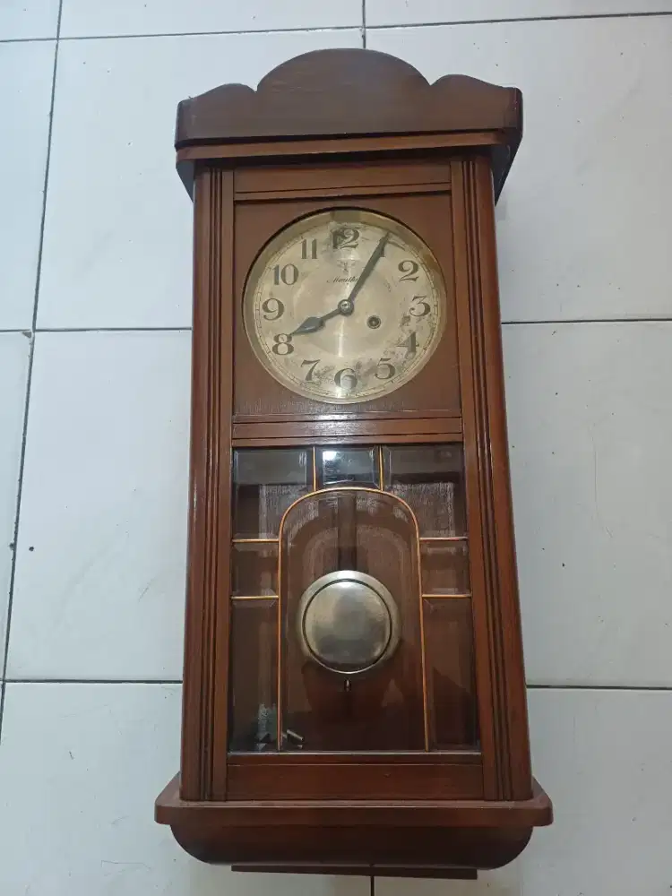 Jam dinding jadul mauthe