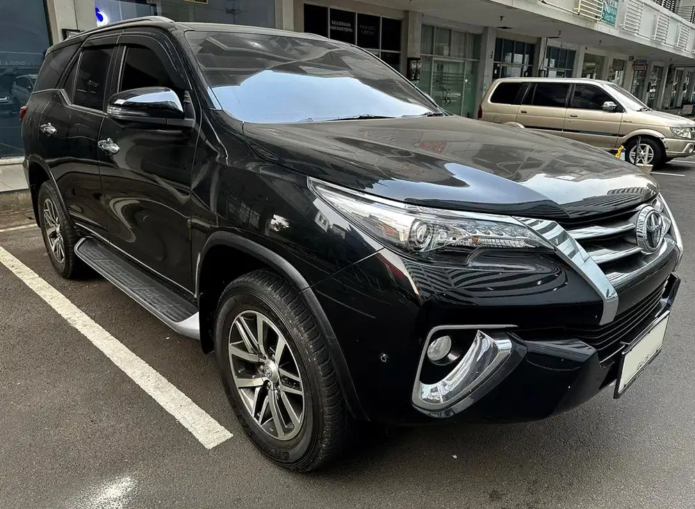 (HRG CASH) 65rb km, Toyota Fortuner VRZ Diesel service record 2018