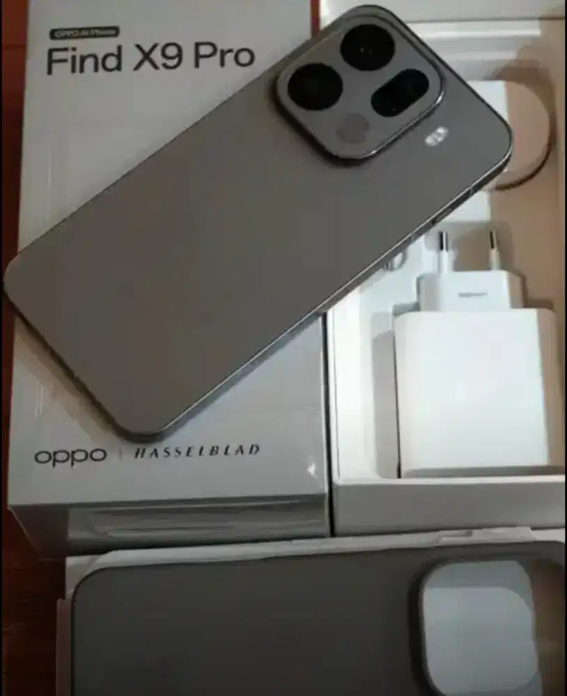 Oppo Find X9 pro Ram 16/512