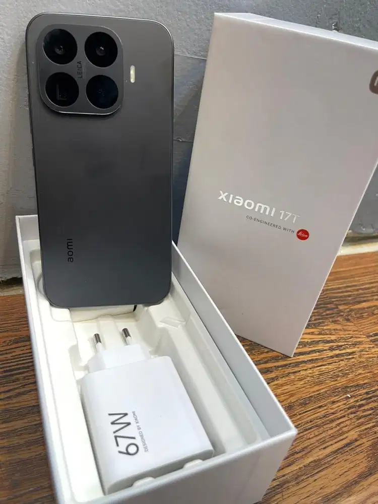 Jual cepat xiaomi 17T black 12gb/256 gb