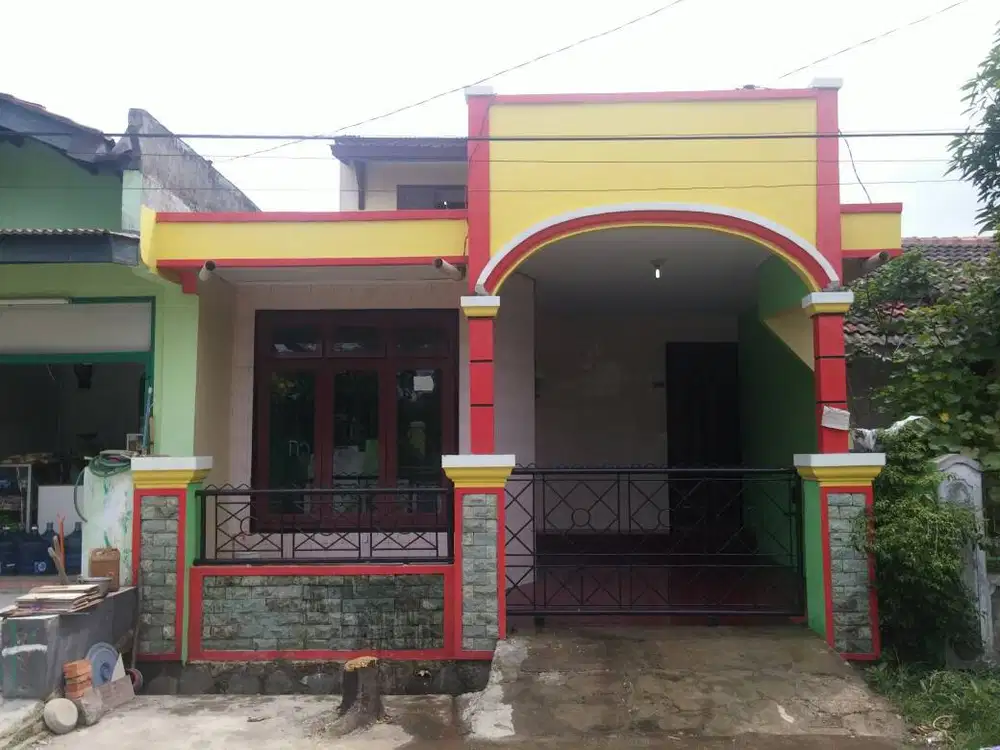Dikontrakan Disewakan Rumah Strategis, Telukjambe Timur, Kab.Karawang