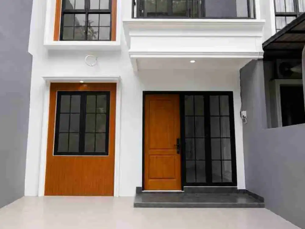 Rumah Cantik di Jagakarsa Dekat Toll Brigif, Polsek Jagakarsa, Jln Kahfi1, Stasiun Lenteng Agung