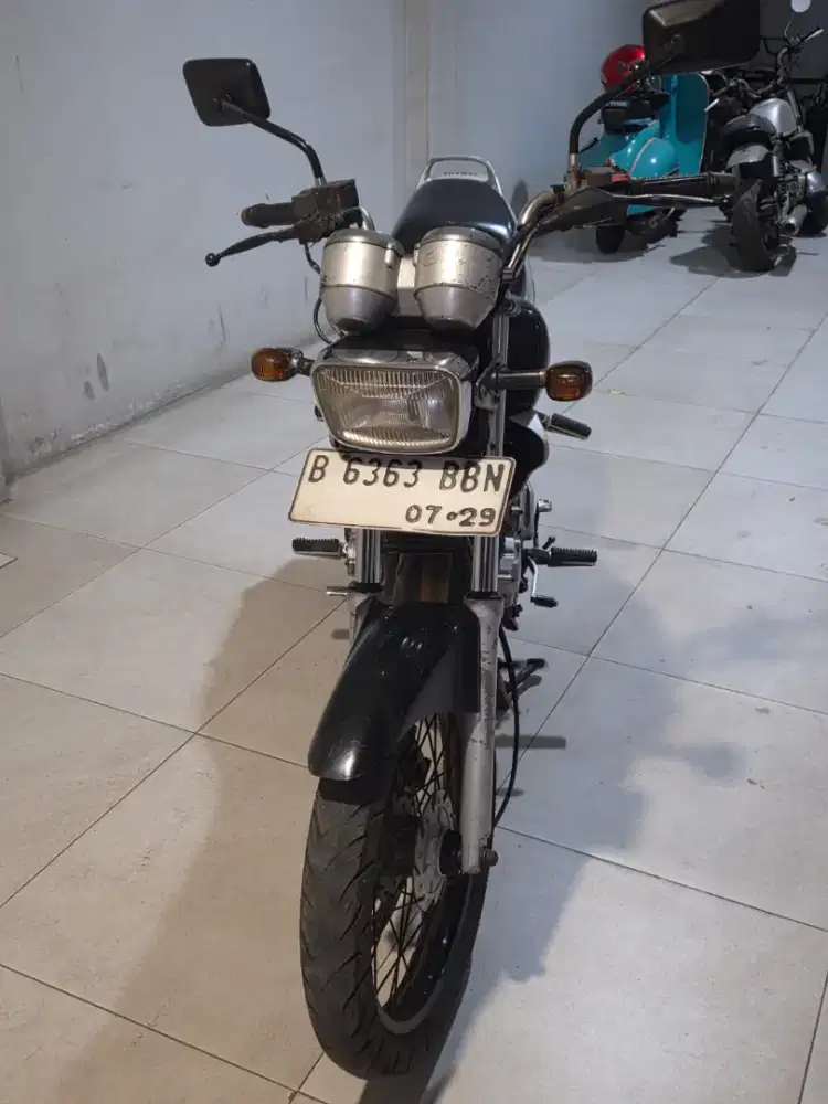 Scorpio kotak 2004