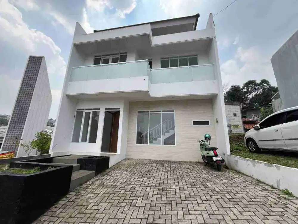 Rumah Bagus Minimalis Di Atas Sayap Dago Bandung Utara Harga 1 Milyaran