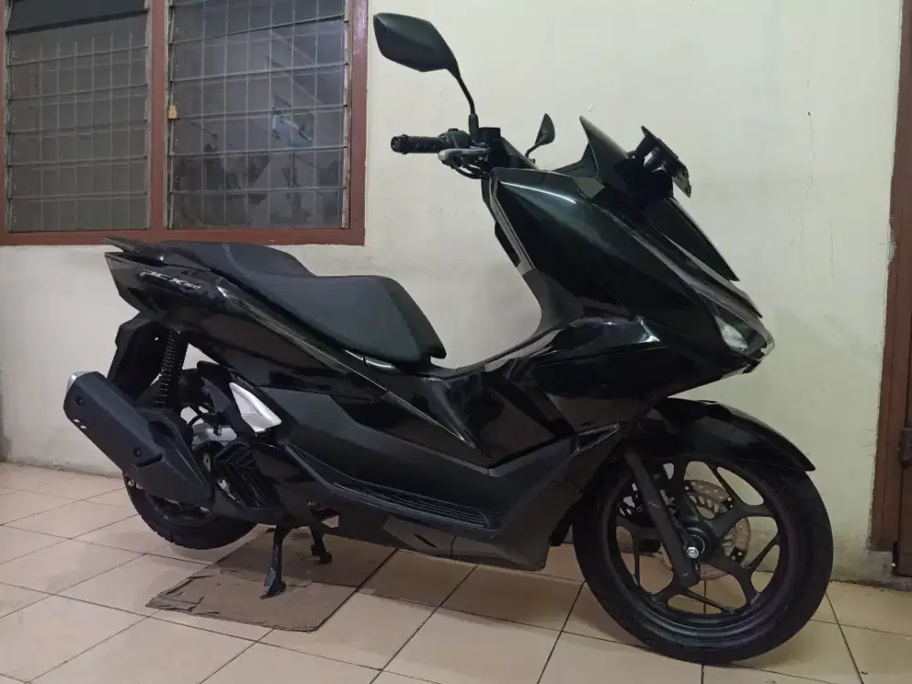 Honda NEW PCX 160 KEYLESS CBS ISS PERAKITAN 2026 BL 6 ( LIKE NEW ) DKI