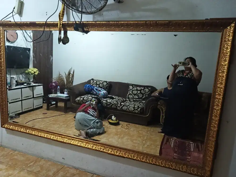 Cermin ukiran jepara mewah