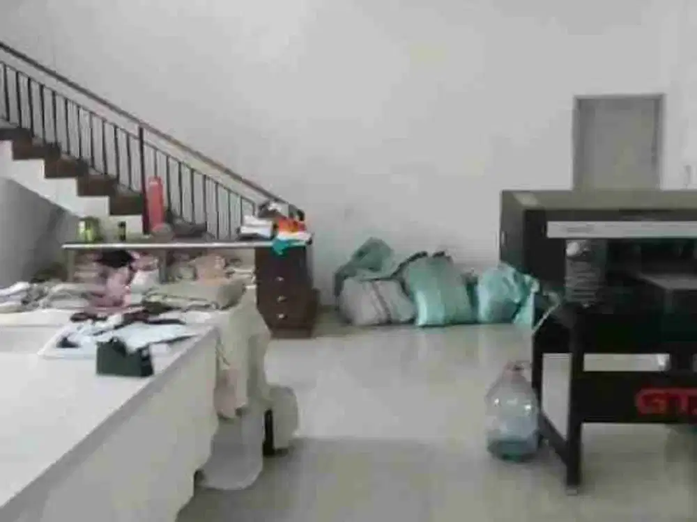 Ruko Siap Huni Cocok Untuk Kantor/Gudang di BKR Bandung Lokasi Strategis