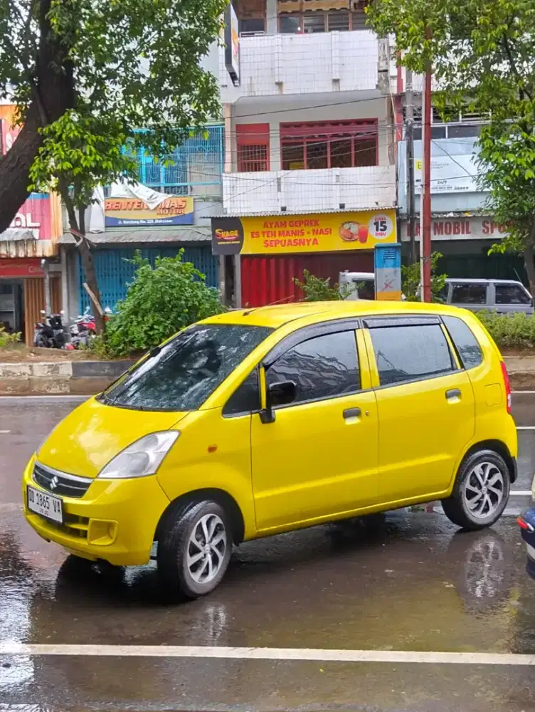 Suzuki Karimun Estilo manual dijamin istimewa