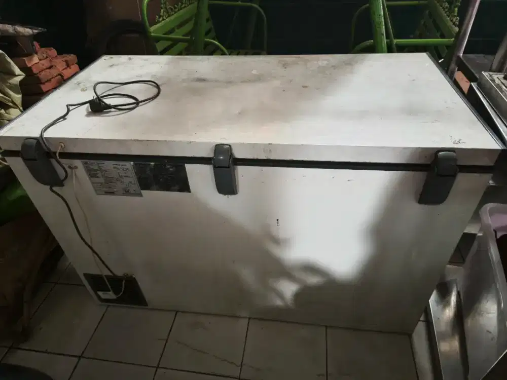Freezer 382 Liter
