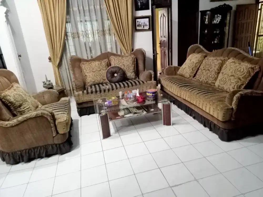 Sofa dinning room komplit