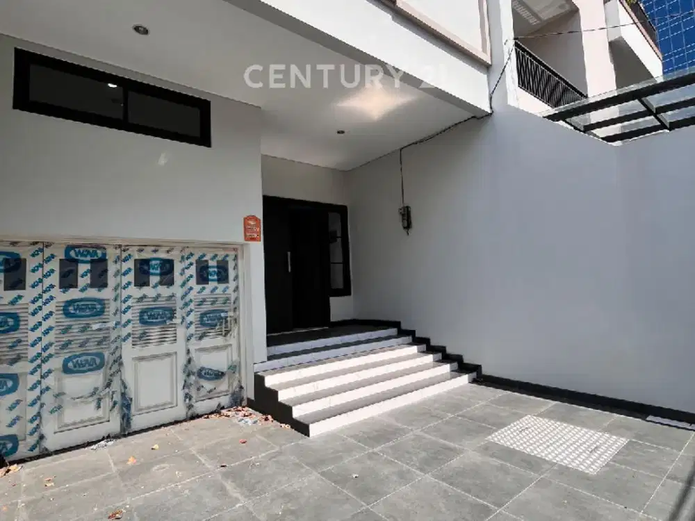 Rumah Brandnew Kelapa Gading Summarecon 4 Lantai Jalan Lebar