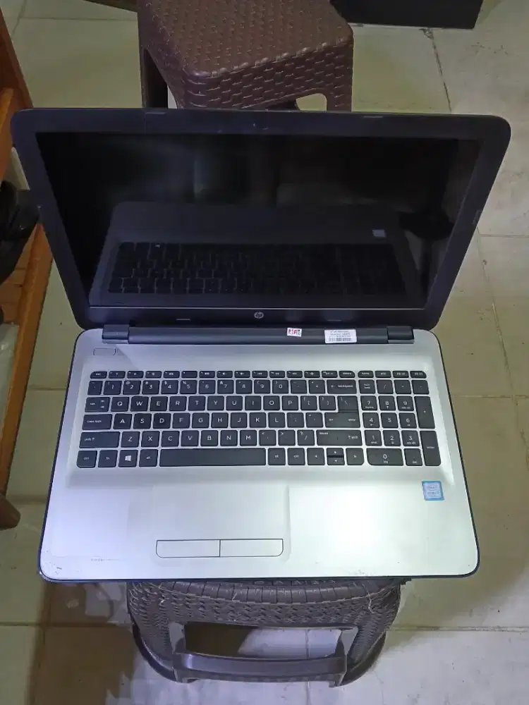 Hp 15 i7 Gen7 Ram 8GB SSD 256GB Display 15.6 inci