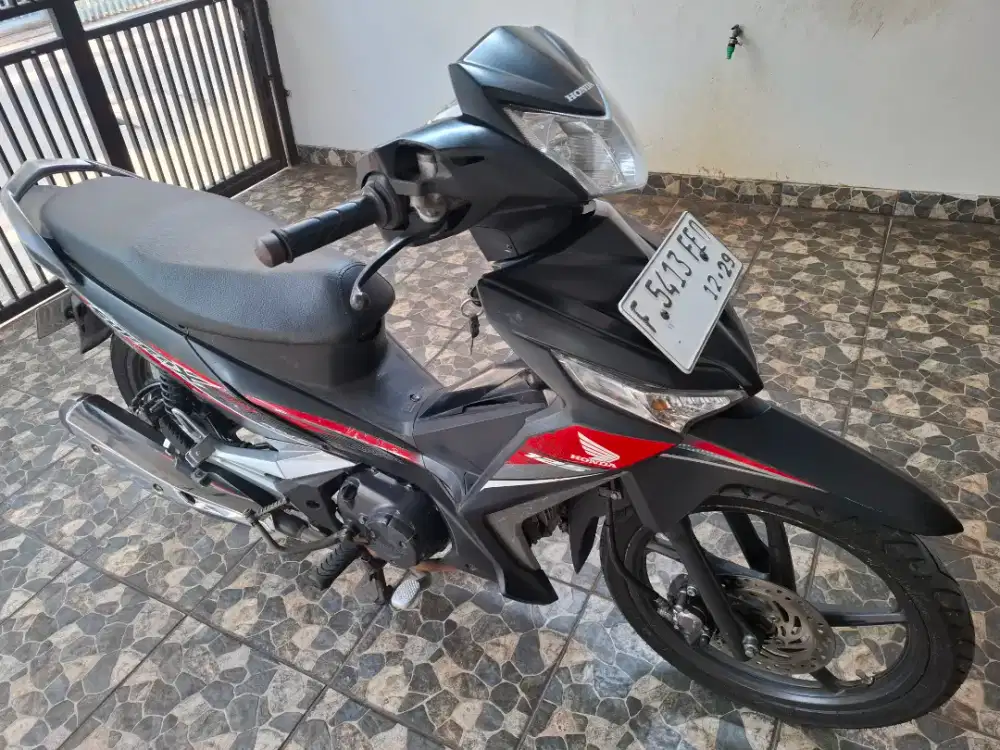Km36rb pajak 12/2026, honda supra x 125 R CW DD charger 2019 F- Bogor.