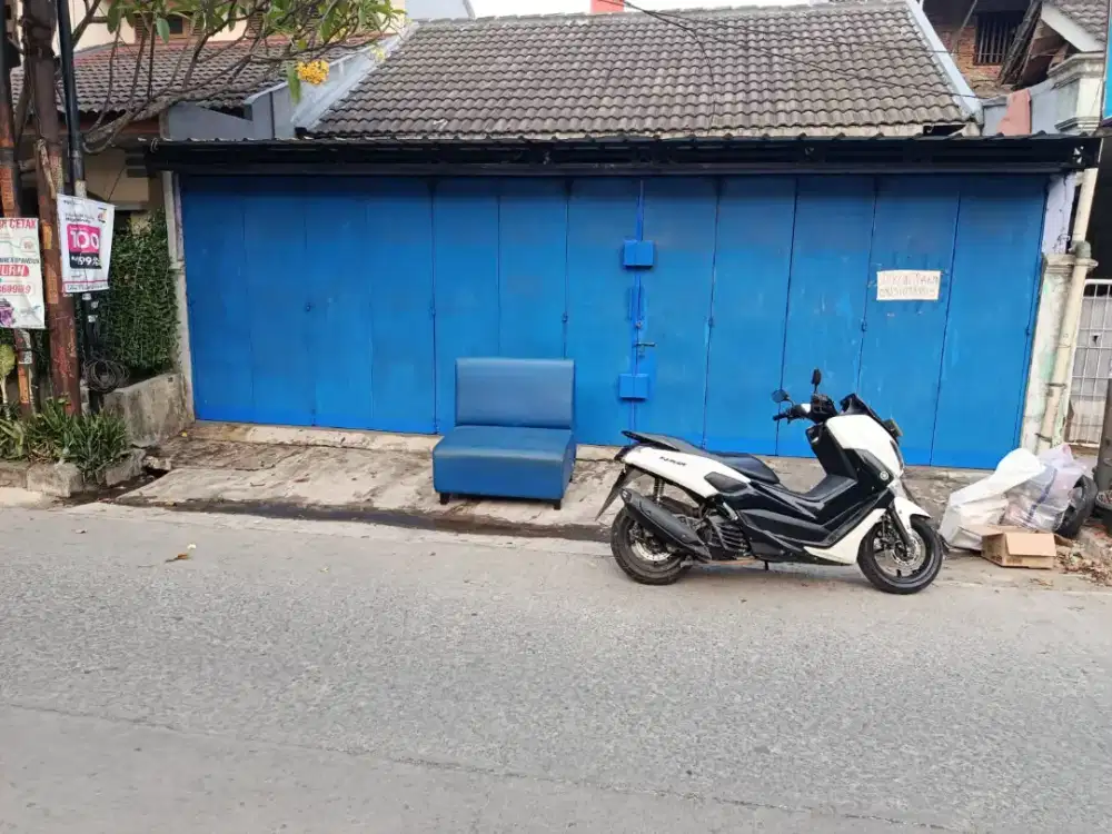 Rumah + toko disewakan