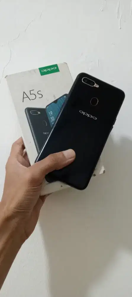 oppo a5s ram 3/32 hp dus aja