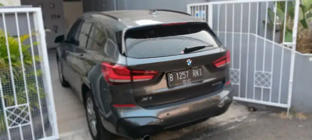 Dijual cepat mobil BMW X1