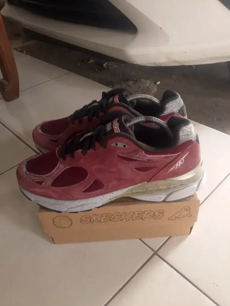 Sepatu second branded new balance 990 made in usa size 44 original