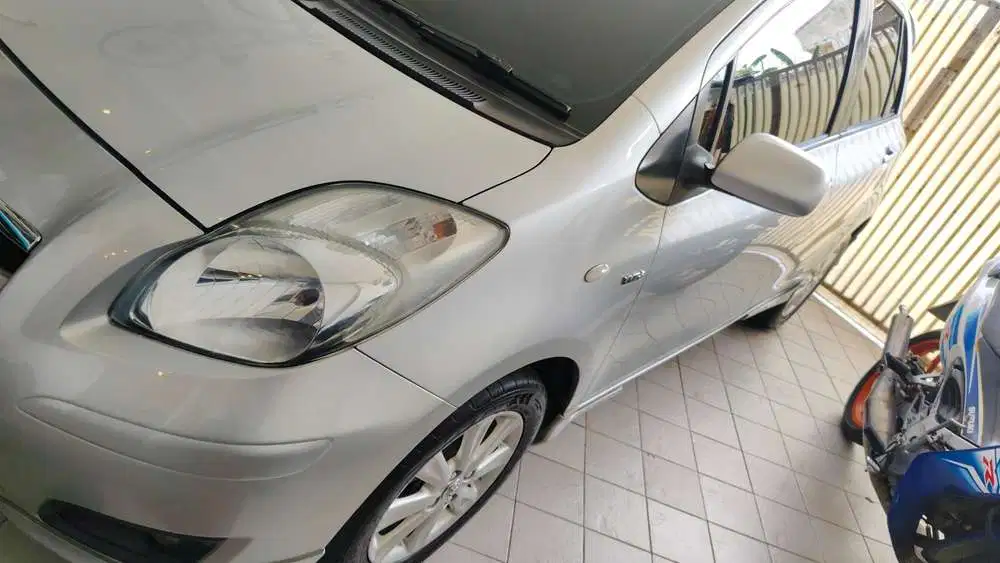 Toyota Yaris 2010 Bensin