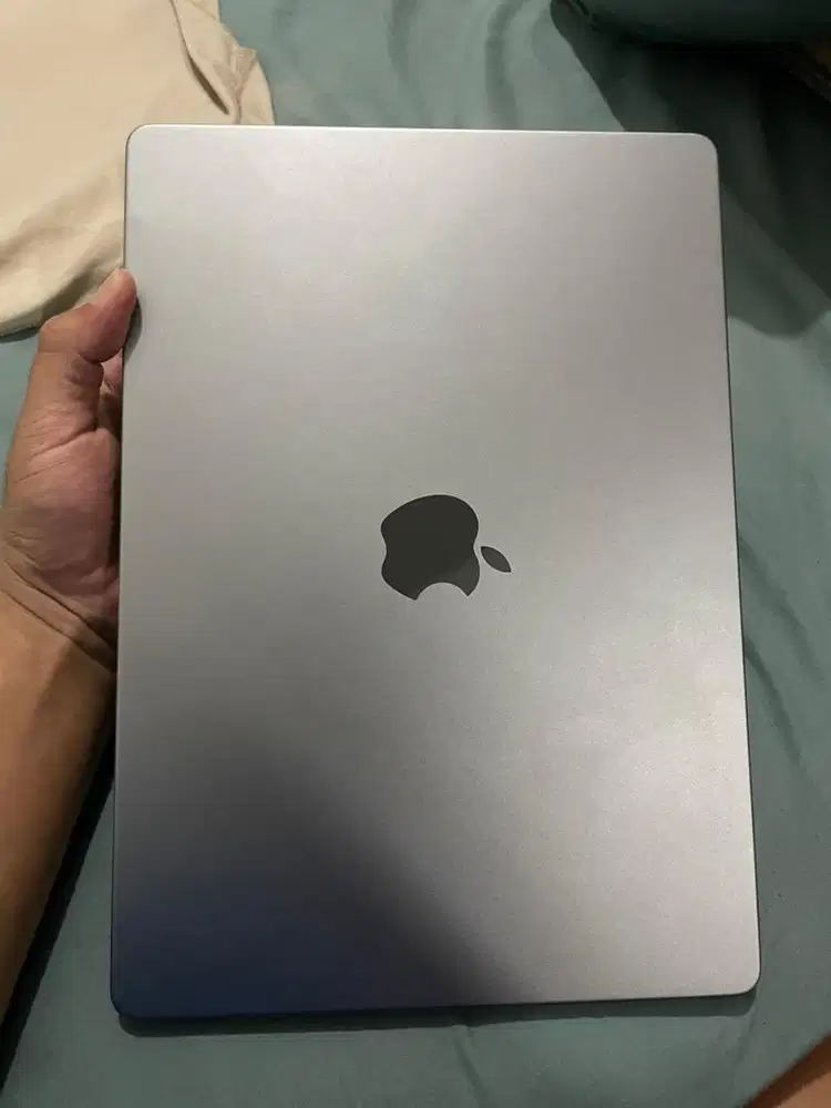 INTER MACBOOK PRO M1 14 16/512 2021