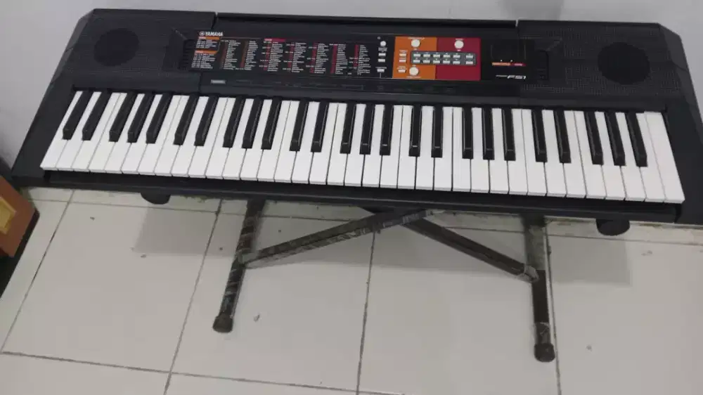 Keyboard yamaha psr f51
